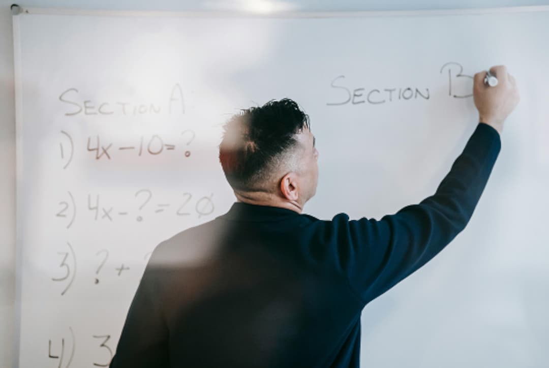 Doble Grado en Administración y Dirección de Empresas + Relaciones Internacionales